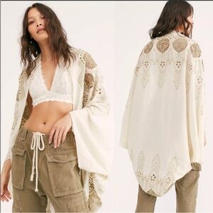 Free People Catania Embroidered Kimono ivory one size